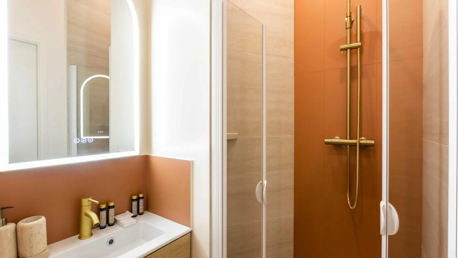 Residence Port Royal - Jardin Du Luxembourg Париж Апартаменты